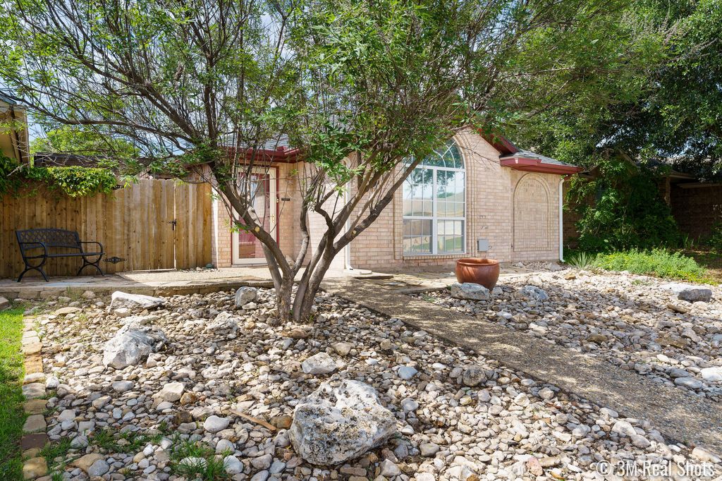Image 26 of property listing at 4047 Green Meadow Drive, San Angelo, TX 76904