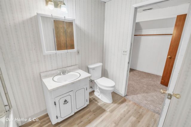 1241 Michigan Avenue, Bay City, MI 48708