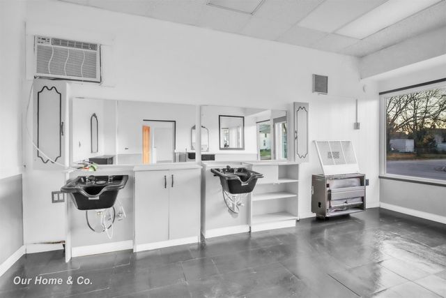 1241 Michigan Avenue, Bay City, MI 48708