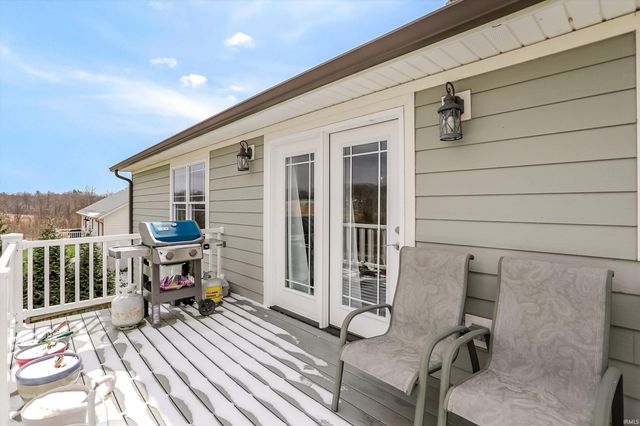 11 Ian's Crossing, Bedford, IN 47421