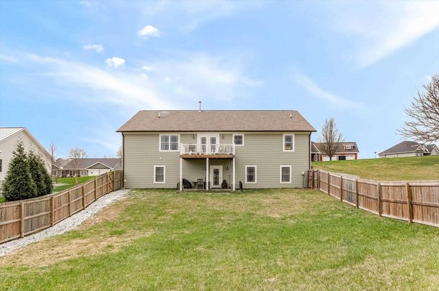 11 Ian's Crossing, Bedford, IN 47421