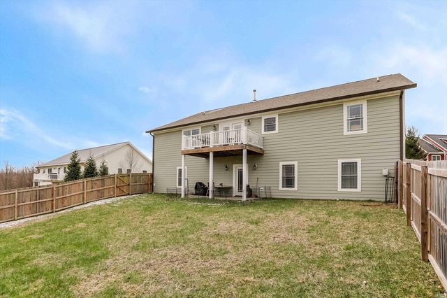 11 Ian's Crossing, Bedford, IN 47421