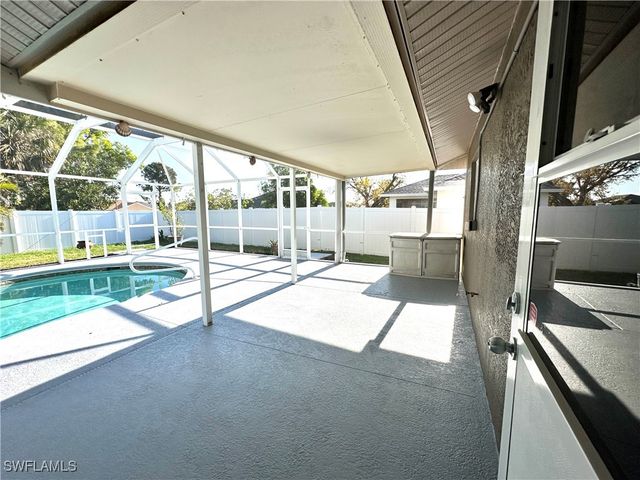 217 SW 17th ST, Cape Coral, FL 33991