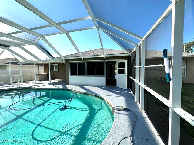 217 SW 17th ST, Cape Coral, FL 33991