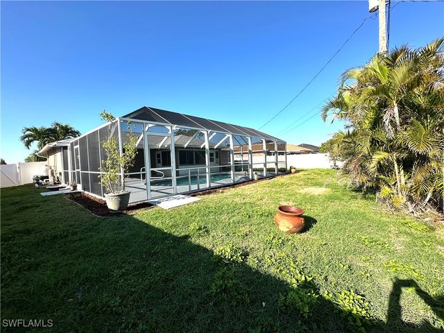 217 SW 17th ST, Cape Coral, FL 33991