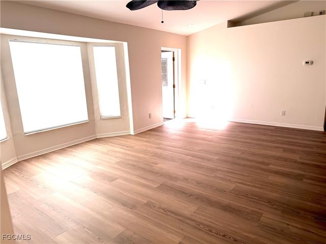 217 SW 17th ST, Cape Coral, FL 33991