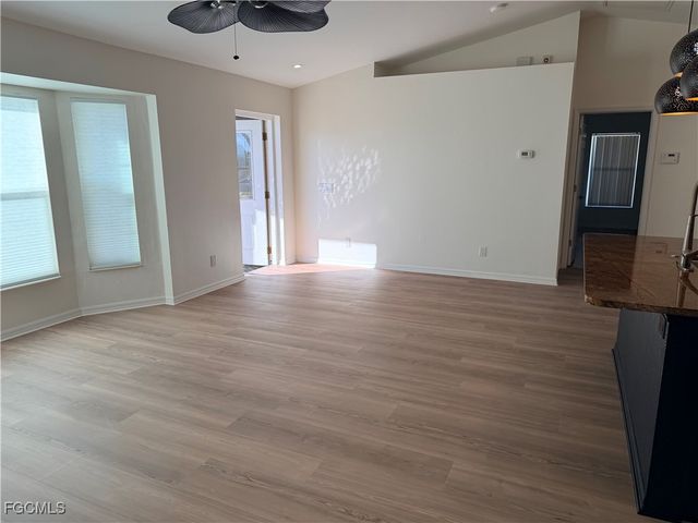 217 SW 17th ST, Cape Coral, FL 33991