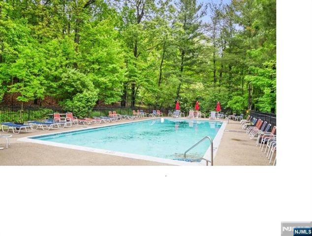 214 W Cypress Court 2, Ramsey, NJ 07446