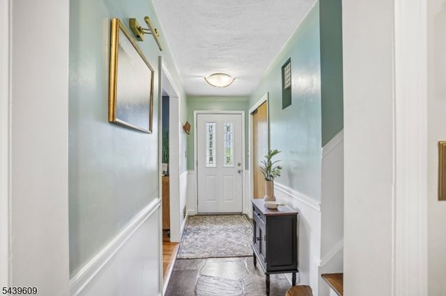 730 Willow St, Cranford Twp., NJ 07016