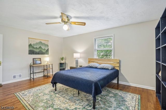 730 Willow St, Cranford Twp., NJ 07016