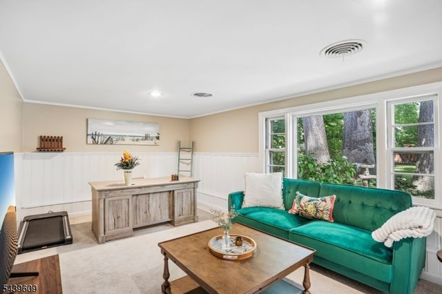 730 Willow St, Cranford Twp., NJ 07016