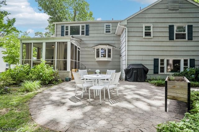 730 Willow St, Cranford Twp., NJ 07016