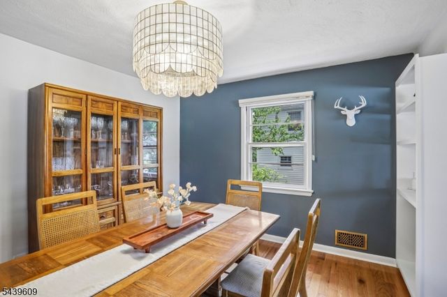 730 Willow St, Cranford Twp., NJ 07016