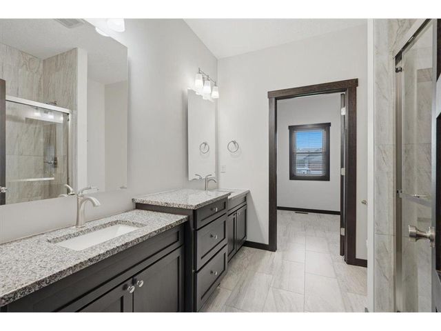 482 Westwood, River Falls, WI 54022