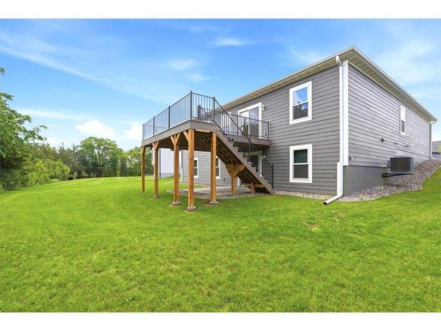 482 Westwood, River Falls, WI 54022