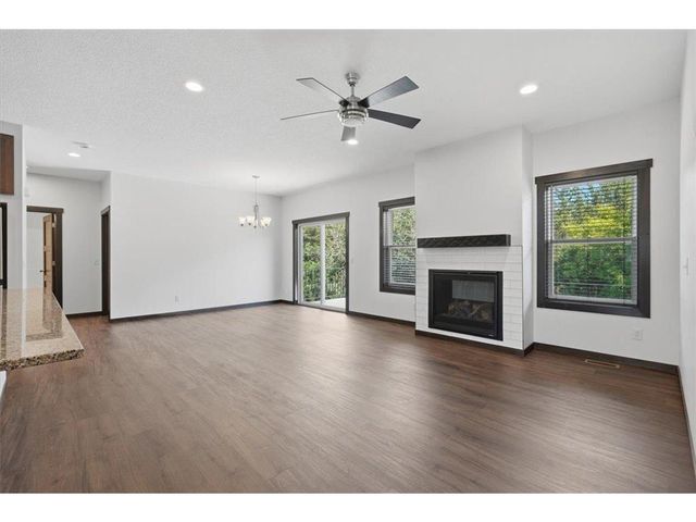 482 Westwood, River Falls, WI 54022