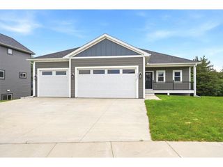 482 Westwood, River Falls, WI 54022