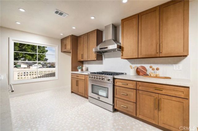 1549 N Oaks Court, Ontario, CA 91762