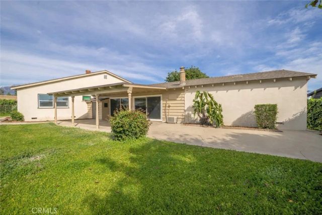 1549 N Oaks Court, Ontario, CA 91762