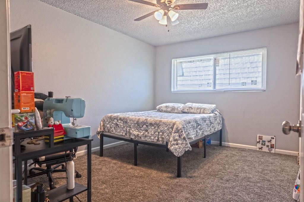 Image 7 of property listing at 4136 N Thesta Street # 35, Fresno, CA 93726