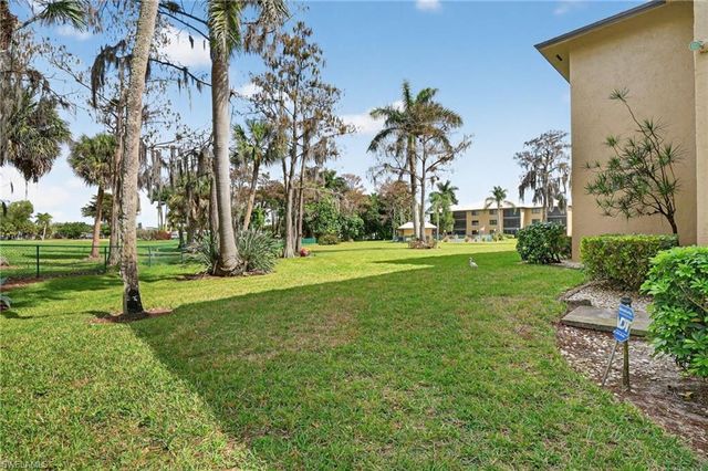 75 Saint Andrews BLVD A100, Naples, FL 34113