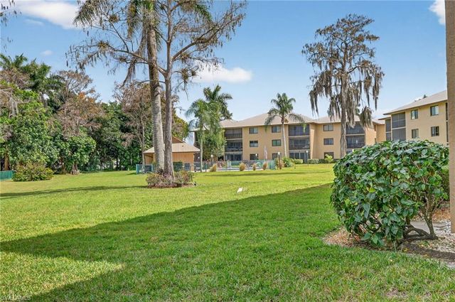 75 Saint Andrews BLVD A100, Naples, FL 34113