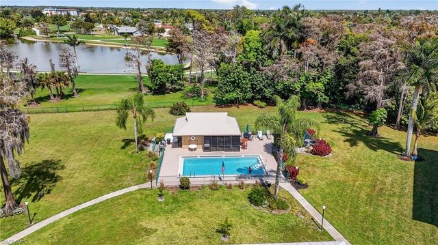 75 Saint Andrews BLVD A100, Naples, FL 34113