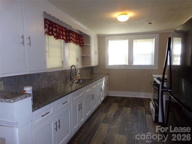 729 Spruce Street, Mooresville, NC 28115