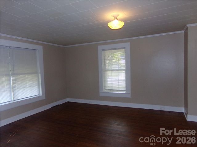 729 Spruce Street, Mooresville, NC 28115