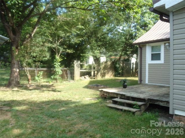 729 Spruce Street, Mooresville, NC 28115