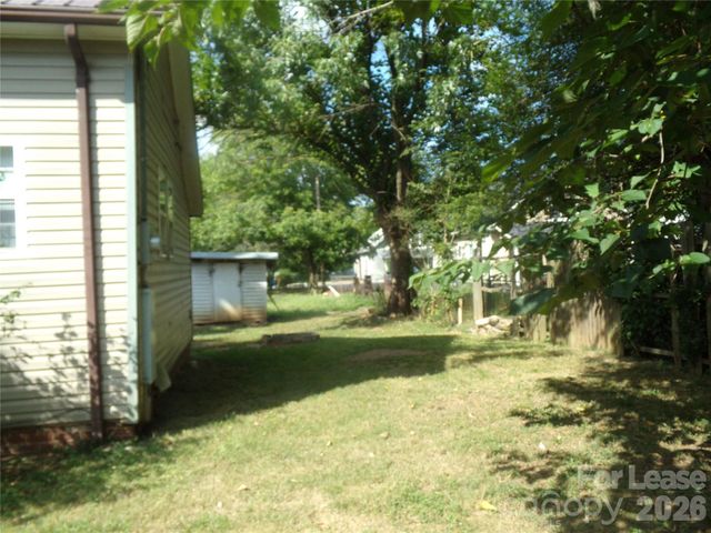729 Spruce Street, Mooresville, NC 28115