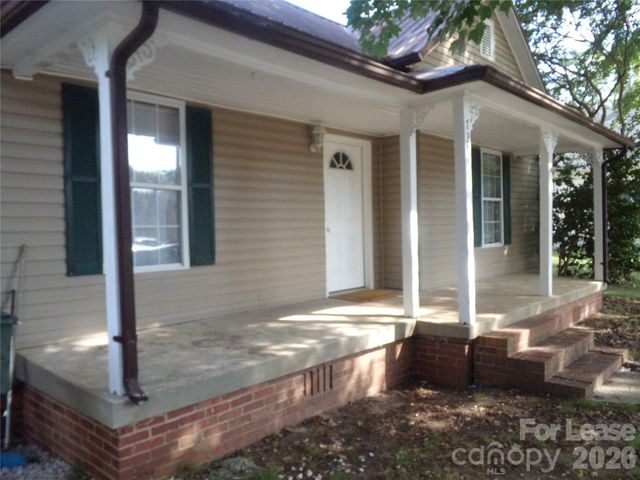729 Spruce Street, Mooresville, NC 28115