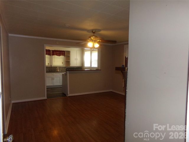 729 Spruce Street, Mooresville, NC 28115