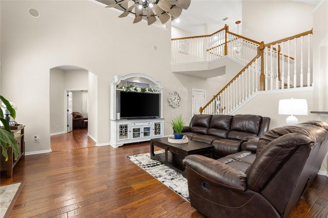 7330 Fall Creek Bend, Humble, TX 77396