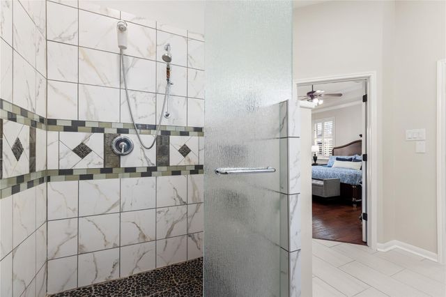 7330 Fall Creek Bend, Humble, TX 77396