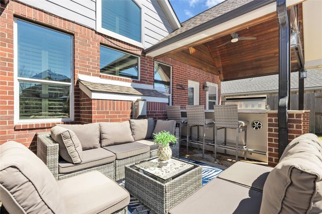 7330 Fall Creek Bend, Humble, TX 77396