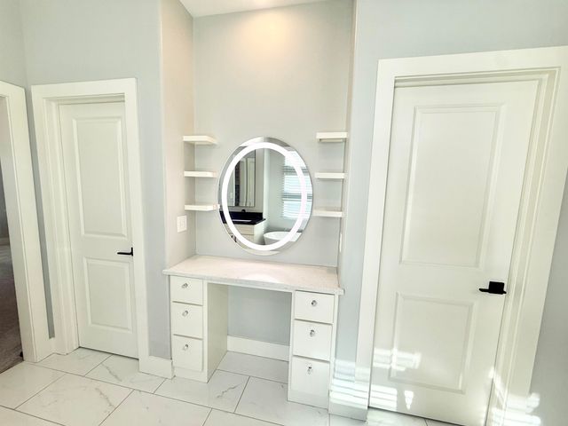 2317 S Ironstone Ct, Wichita, KS 67230