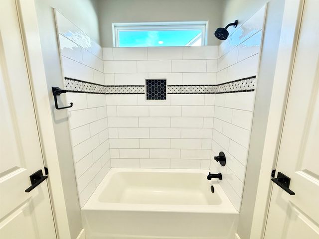 2317 S Ironstone Ct, Wichita, KS 67230