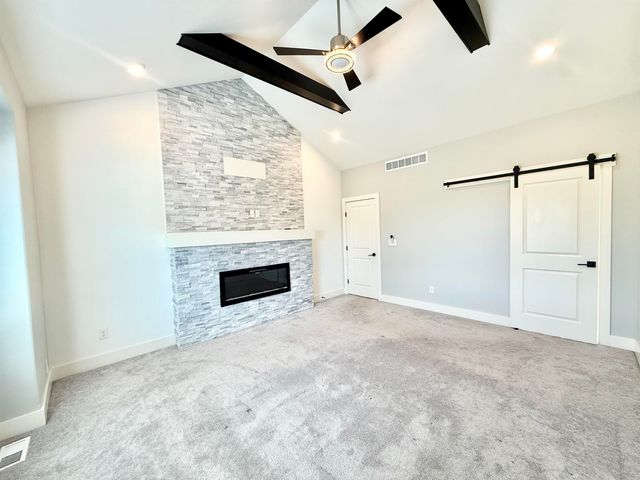 2317 S Ironstone Ct, Wichita, KS 67230