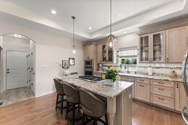 1215 Bostwick Avenue, Chesterton, IN 46304