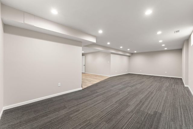 1215 Bostwick Avenue, Chesterton, IN 46304