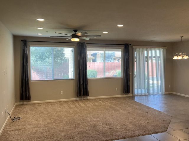 3507 N Leanne Avenue, Fresno, CA 93737