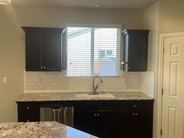 3507 N Leanne Avenue, Fresno, CA 93737