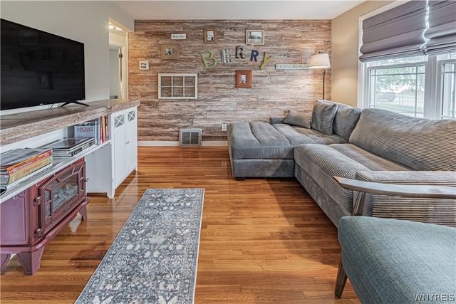 47 Sutley Court, Tonawanda, NY 14150