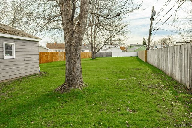 47 Sutley Court, Tonawanda, NY 14150