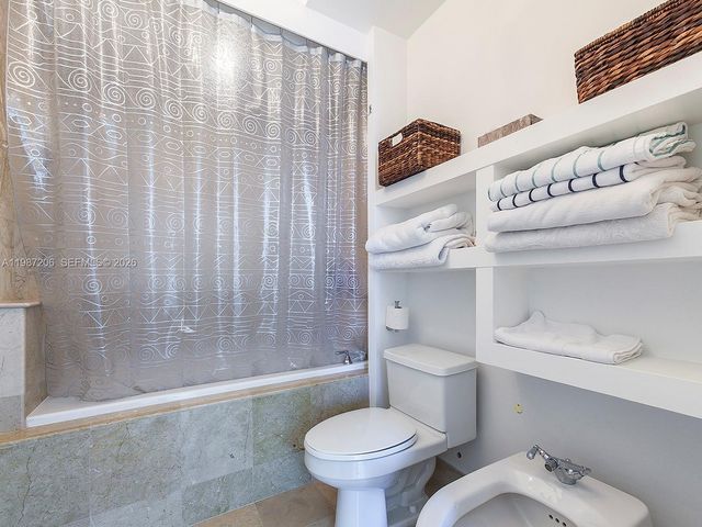 1500 Ocean Dr PH-10, Miami Beach, FL 33139