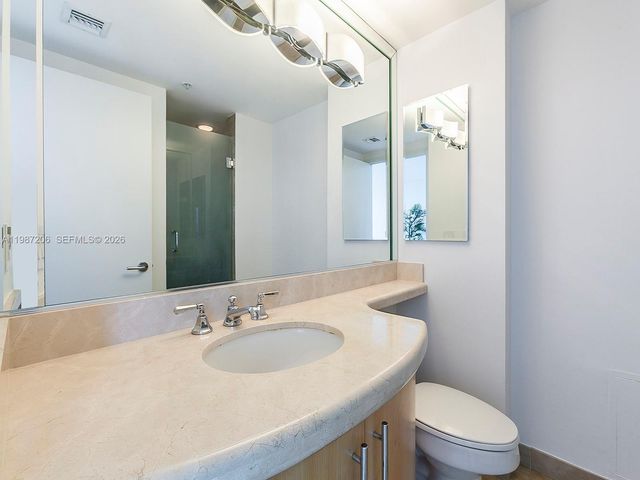 1500 Ocean Dr PH-10, Miami Beach, FL 33139