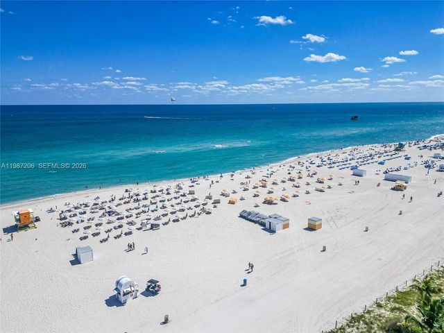 1500 Ocean Dr PH-10, Miami Beach, FL 33139