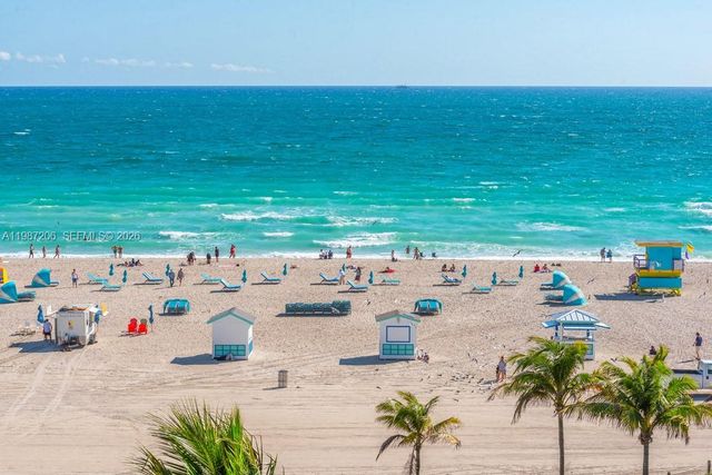 1500 Ocean Dr PH-10, Miami Beach, FL 33139