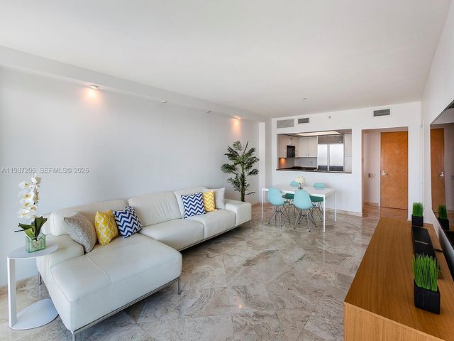 1500 Ocean Dr PH-10, Miami Beach, FL 33139